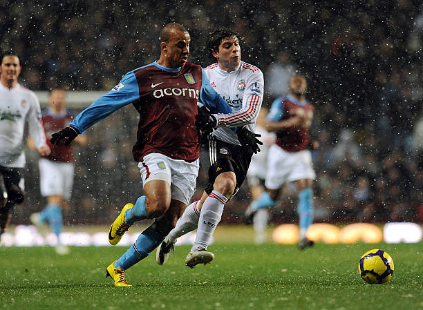 足球联赛的 足球联赛的